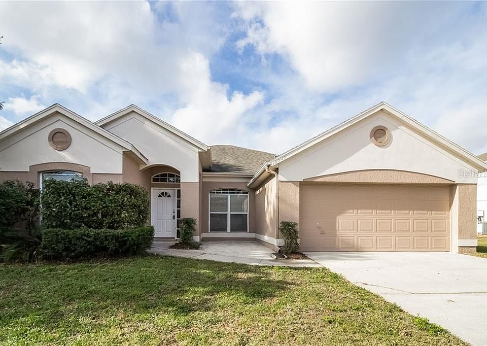 1st image of 12747 Waterhaven Cir