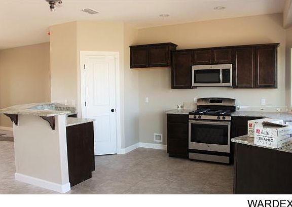 5th image of 3093 Dafne Ave