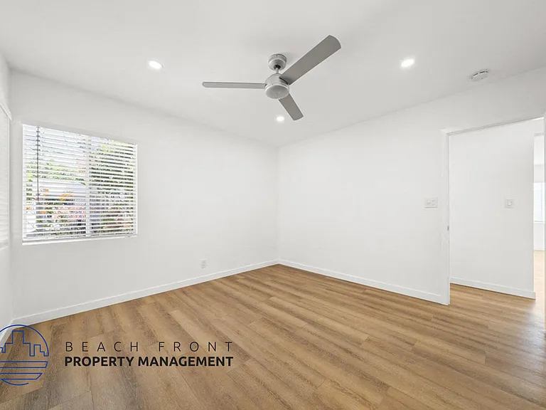 1603 Idaho Ave — Photo 8