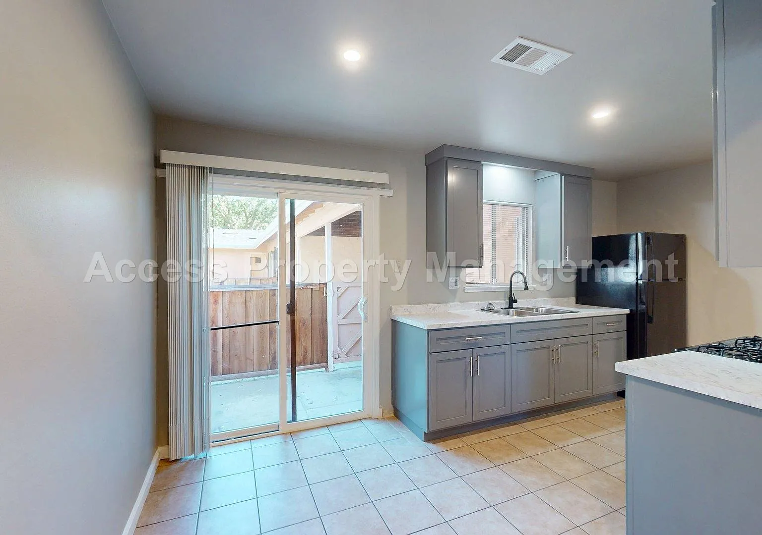 2 bed, 720 sqft, $1,625 — Photo 4