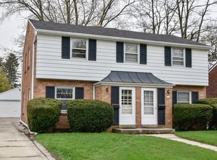 8317 W Watertown Plank Rd, Milwaukee, WI 53213