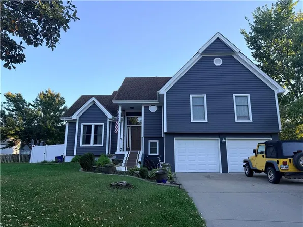 7633 N Rhode Ave, Kansas City, MO 64152