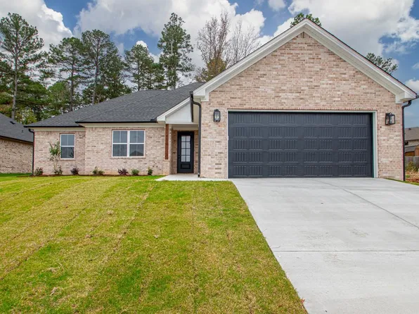 4017 Springwood Cir, Bryant, AR 72022