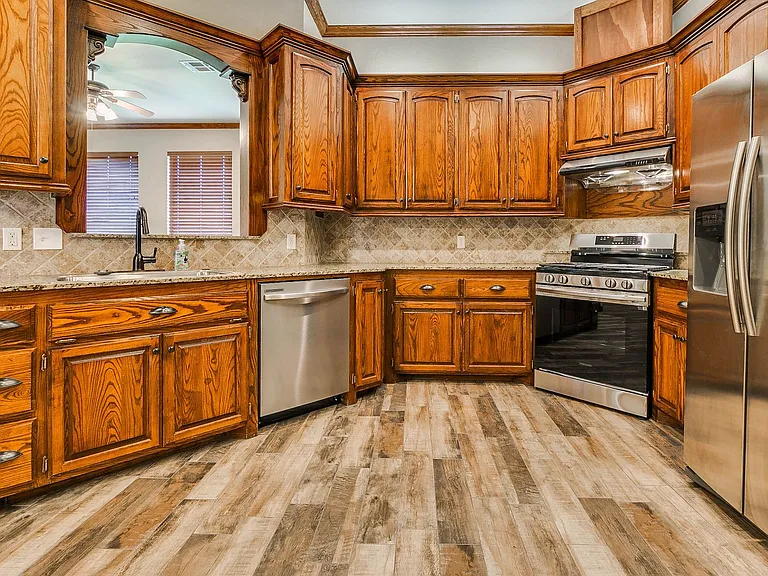 10811 Blue Sky Dr — Photo 14