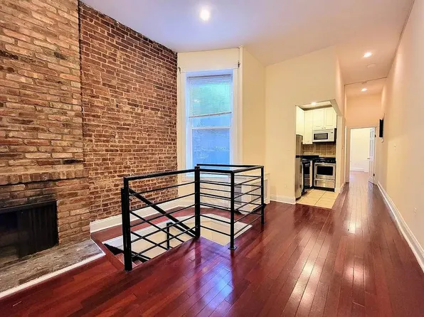 340 East 22nd Street image 1 of 12