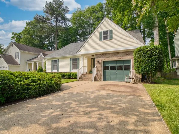 840 Hardwood Dr, Chesapeake, VA 23320
