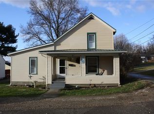 1654 Elm St, Coshocton, OH