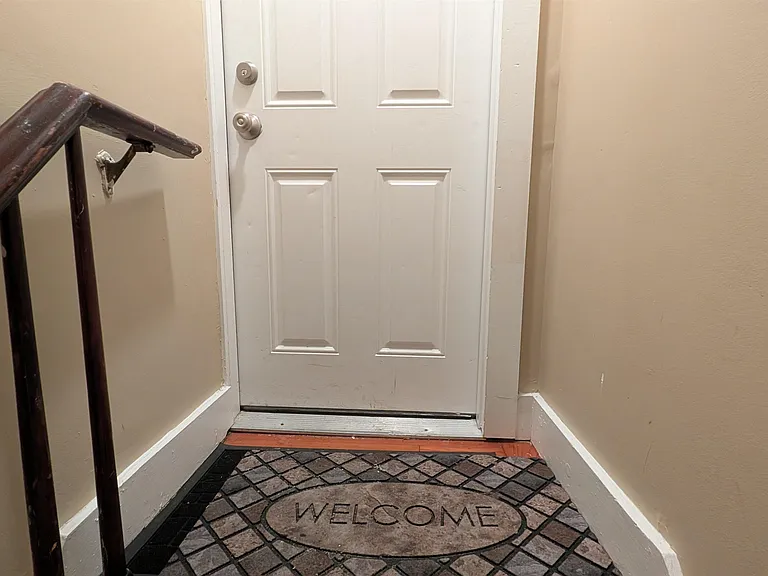 270 Richards Ave #4 — Photo 6
