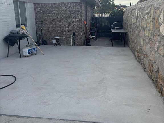 2nd image of 11846 Prado Del Sol Dr