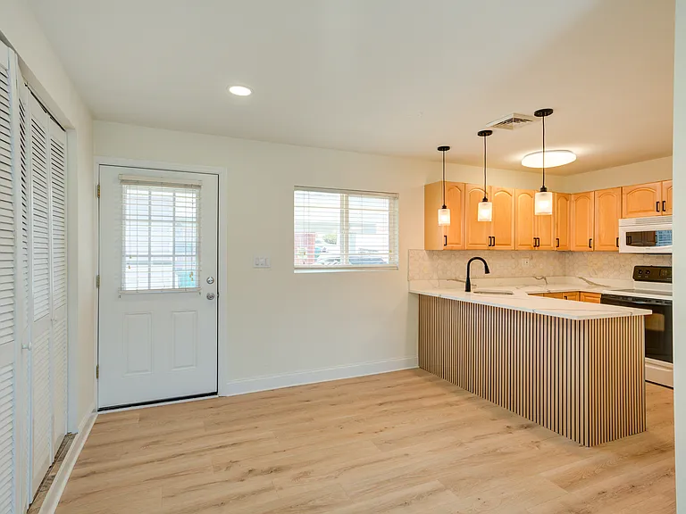 49 Mistletoe Ln — Photo 14