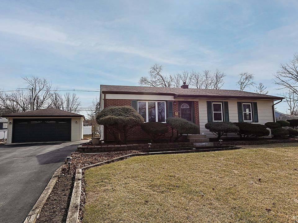 1st image of 2909 Everglade Ave