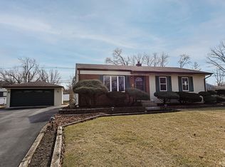 2909 Everglade Ave, Woodridge, IL