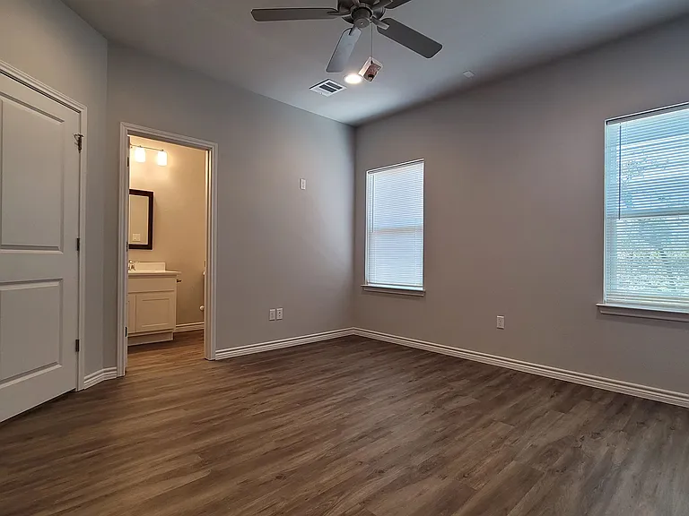 104 Peruna Dr — Photo 7