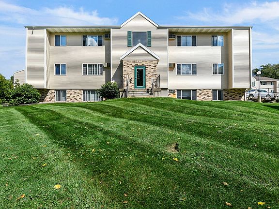 2nd image of 3166 Ridgeway Ave #3158-103