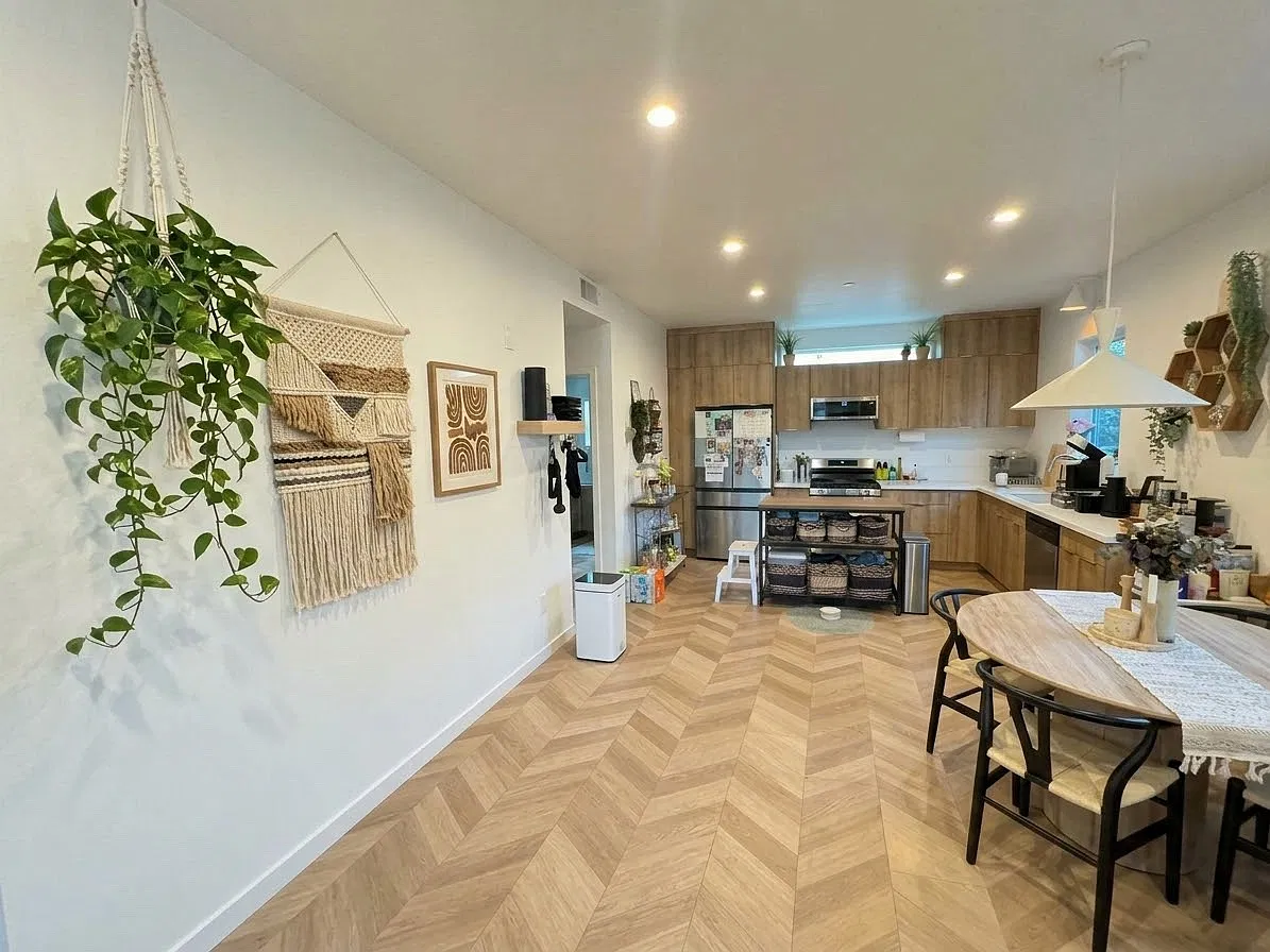 2801 Marsh St — Photo 2
