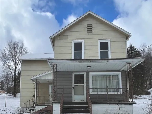 137 2nd Ave, Hastings, PA 16646