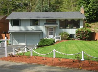 21120 Pioneer Way, Edmonds, WA 98026