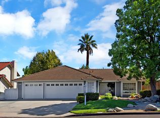 2129 Devonshire Dr, Corona, CA 92879