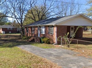 100 G St, Williamston, SC 29697