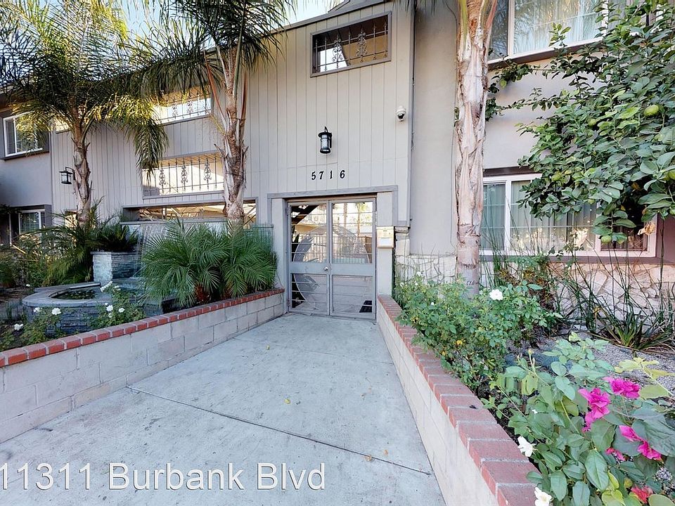 1st image of 5716 Tujunga Ave APT 17
