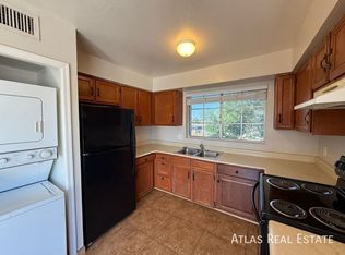 58 N May APT 202, Mesa, AZ 85201