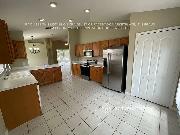 31530 Triborough Dr — Photo 7