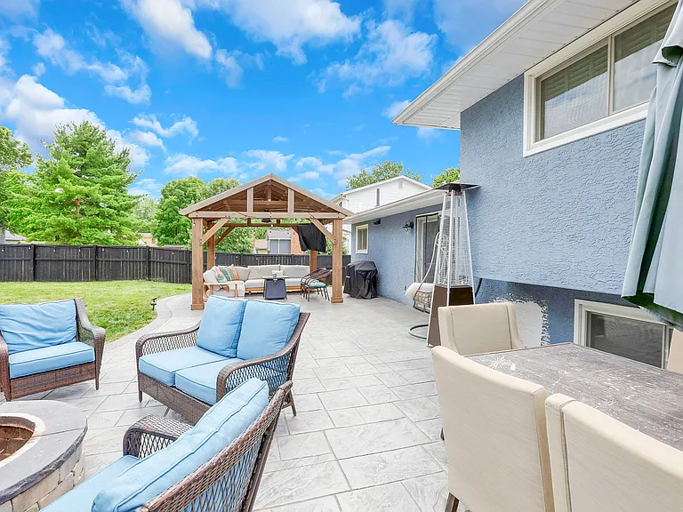 548 Theori Ave — Photo 48