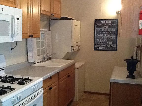 Kitchen with Laundry