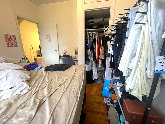 Rented by Building Equity Real Estate LLC | media 17