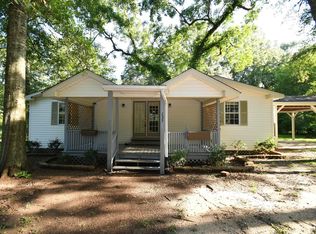 125 Smith Huff Dr, Lucedale, MS 39452