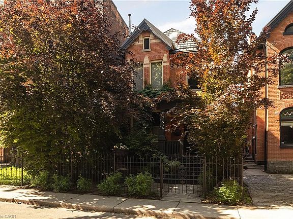 2nd image of 163 Duke St