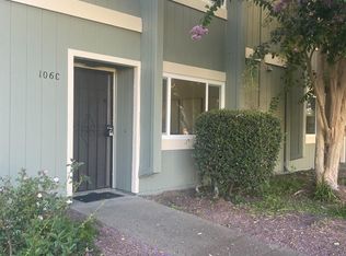 106 Oliva Ct #C, Novato, CA 94947