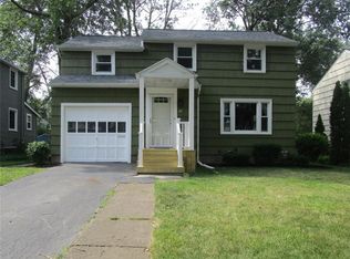 49 Stanford Rd, Rochester, NY 14620