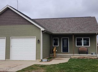 3245 S Watson Rd, Saint Johns, MI 48879