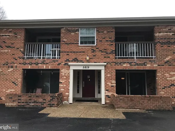 5819 Cove Landing Rd APT 204, Burke, VA 22015