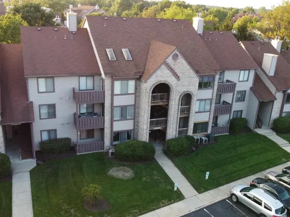 5208A Aberdeen Dr, Mount Laurel, NJ 08054