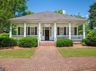 125 S Langston Cir, Perry, GA 31069