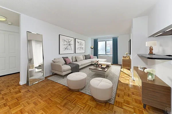 Rented by Halstead Real Estate | media 6