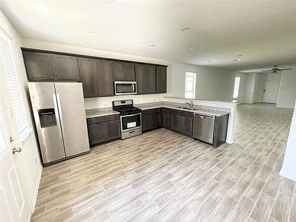 2nd image of 25564 Northpark Palm Dr