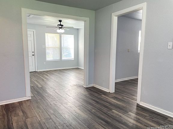 3rd image of 510 Avenue C