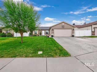 403 Pheasant Rd W, Twin Falls, ID 83301