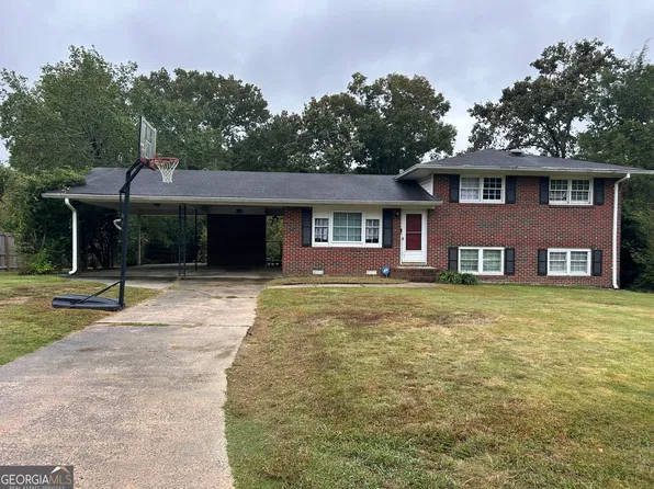 17 Rockwood Pl NW, Rome, GA 30165