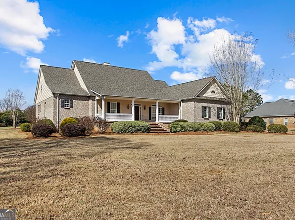 131 Essex Pl, Forsyth, GA 31029