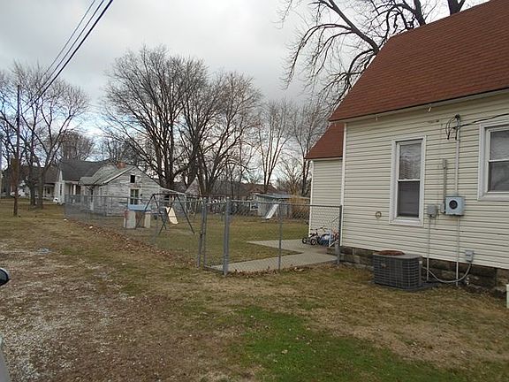 4th image of 115 W Walsh Blvd
