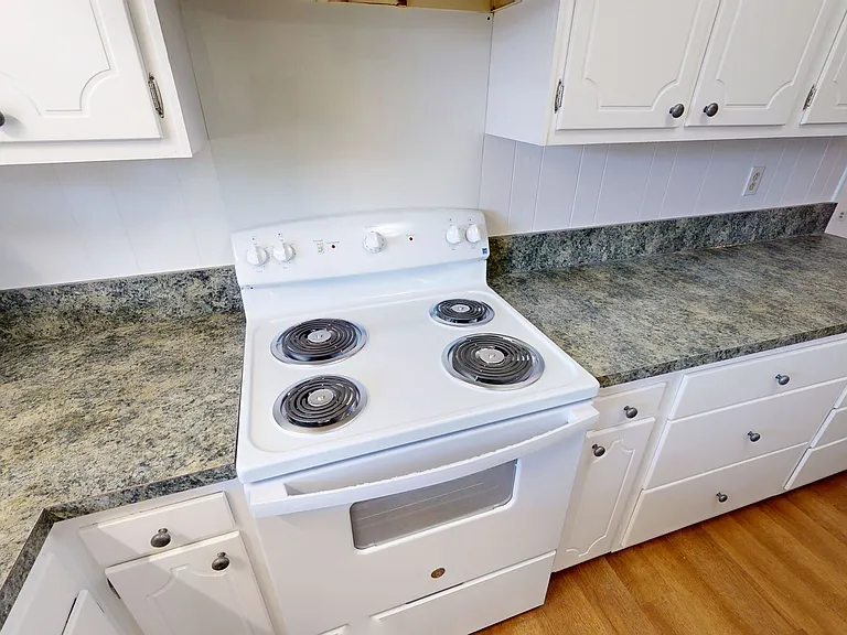 2808 Player Ave — Photo 7