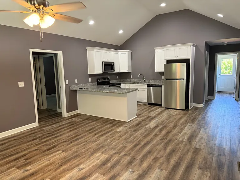 10560 Church Rd — Photo 11