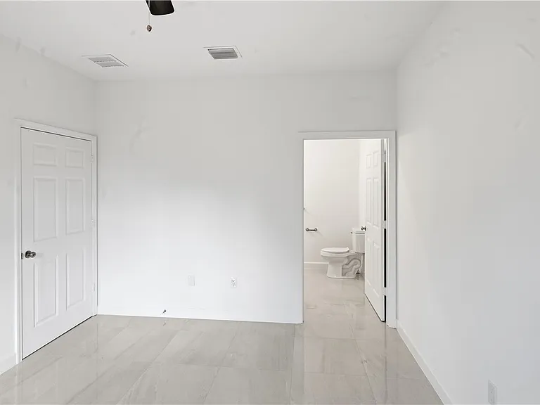 939 19th St #961 — Photo 16