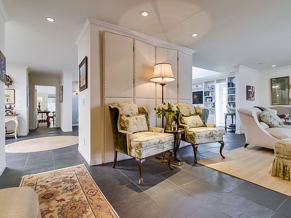 3rd image of 7115 Vista Del Mar Ave