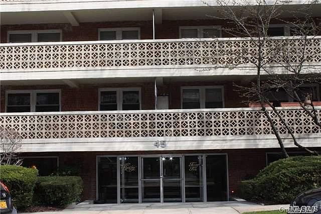 1st image of 45 Hillpark Avenue #1E