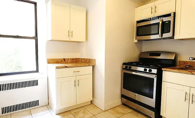 910 Grand Concourse #2H-910G — Photo 8